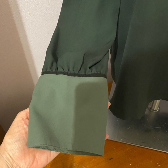 Express Dark Green V-Neck Blouse with Contrast Trim - Picture 3 of 5